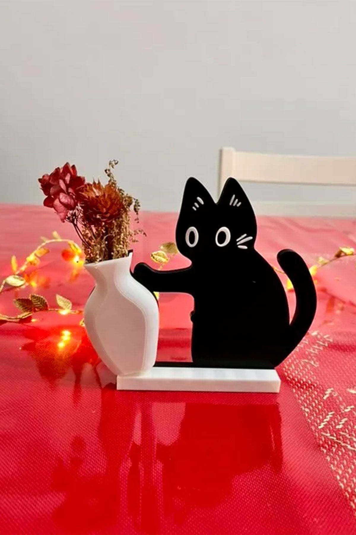 Kedi Dekorlu Şık Vazo